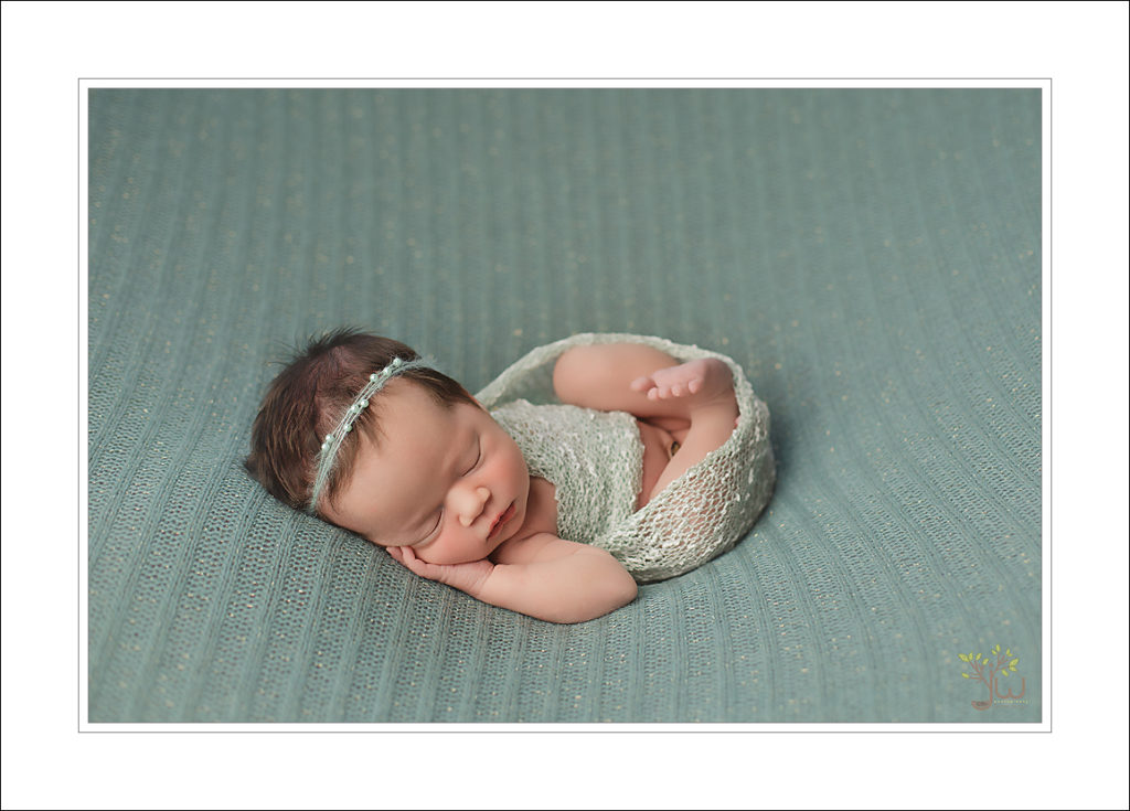 Tacoma newborn photographer